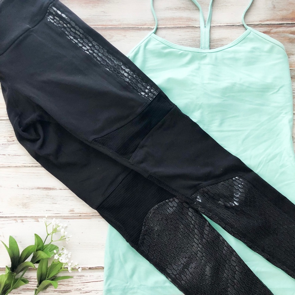 SOLD Splits59 Noir Legging - Picture 3 of 8